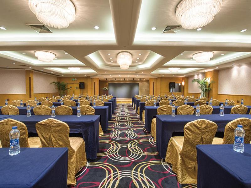 Park Inn By Radisson Shanghai Downtown Ngoại thất bức ảnh